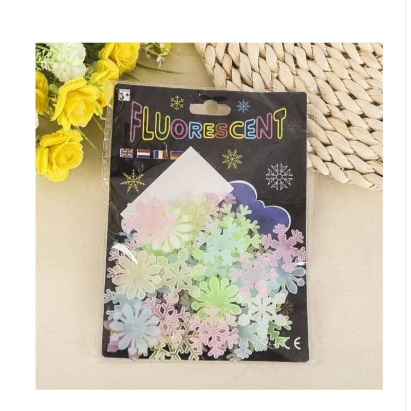 

J (J11) STIKER SALJU NYALA SAAT GELAP/GLOW IN THE DARK