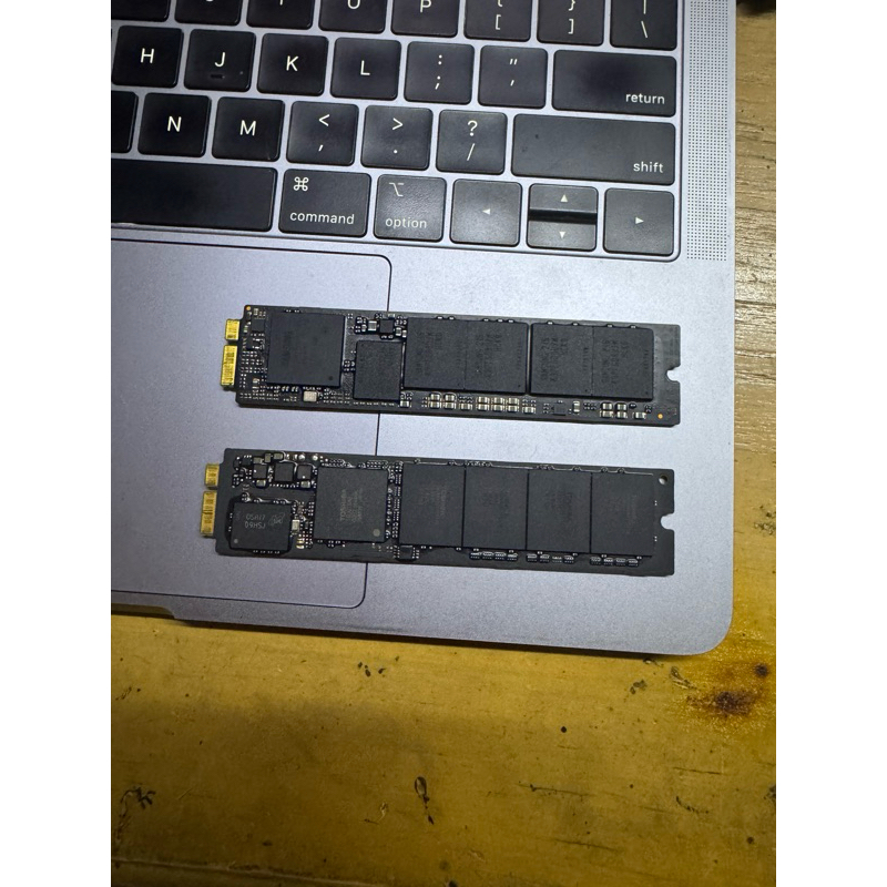 ssd macbook air 2011