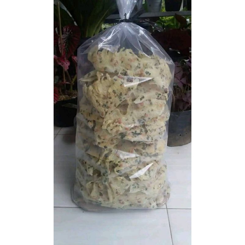 

peyekrempeyekkacanghijau