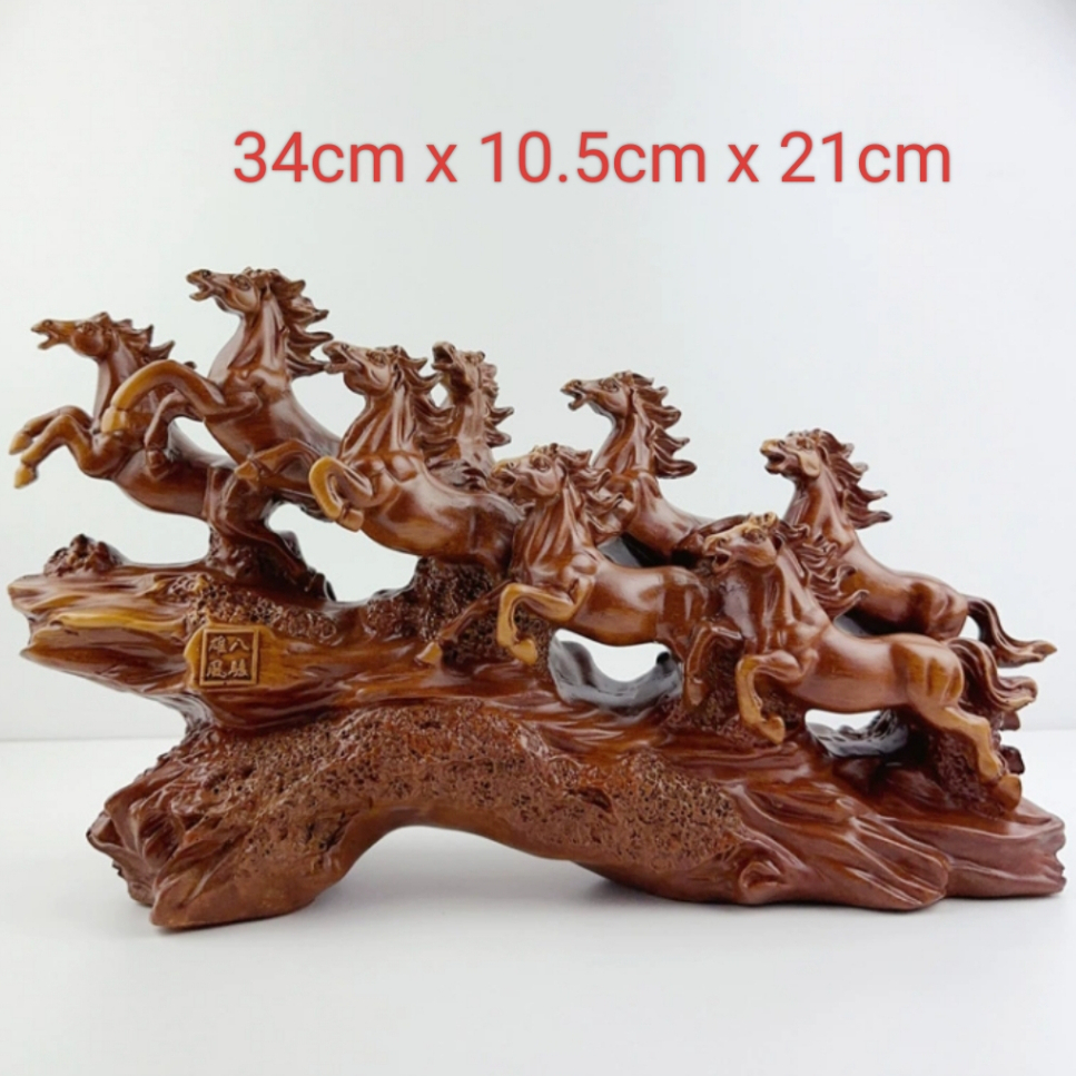 Patung 8 Kuda Berlari