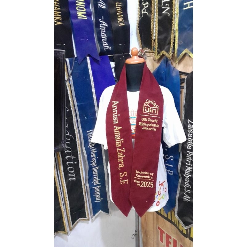 Selempang Wisuda UIN Syarif Hidayatullah jakarta