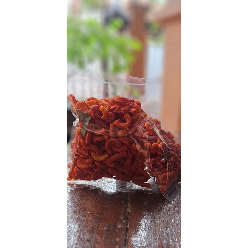 

Makaroni Pedas Daun Jeruk ( Cemilan / Snack )