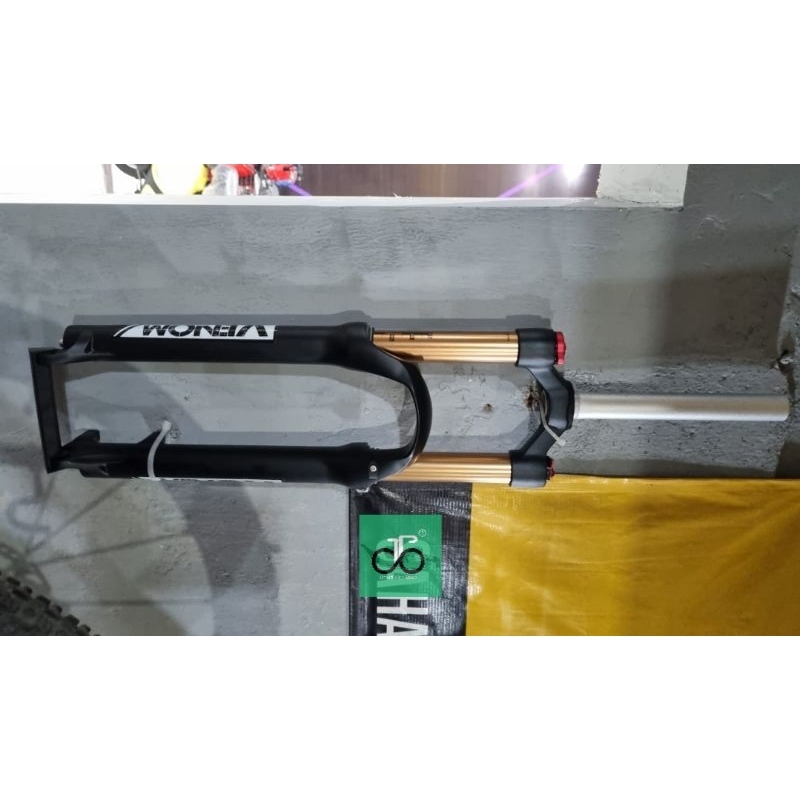 Fork Suspensi Venom AIR T140