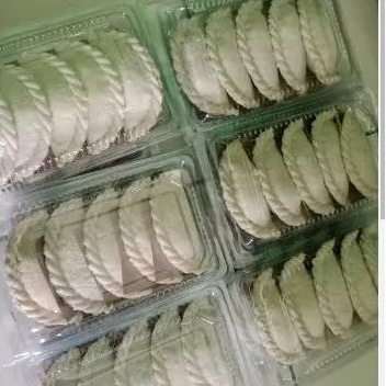 

cireng isi ayam suwir pedas