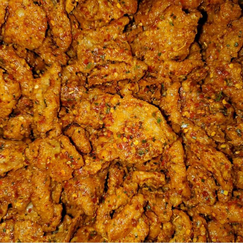 

Keripik Kulit Ayam Krispy 1 Kg Pedas Daun Jeruk / Kulit Ayam Krispy / Aroma Daun Jeruk / Cemilan Pedas Keripik Snacks Crispy