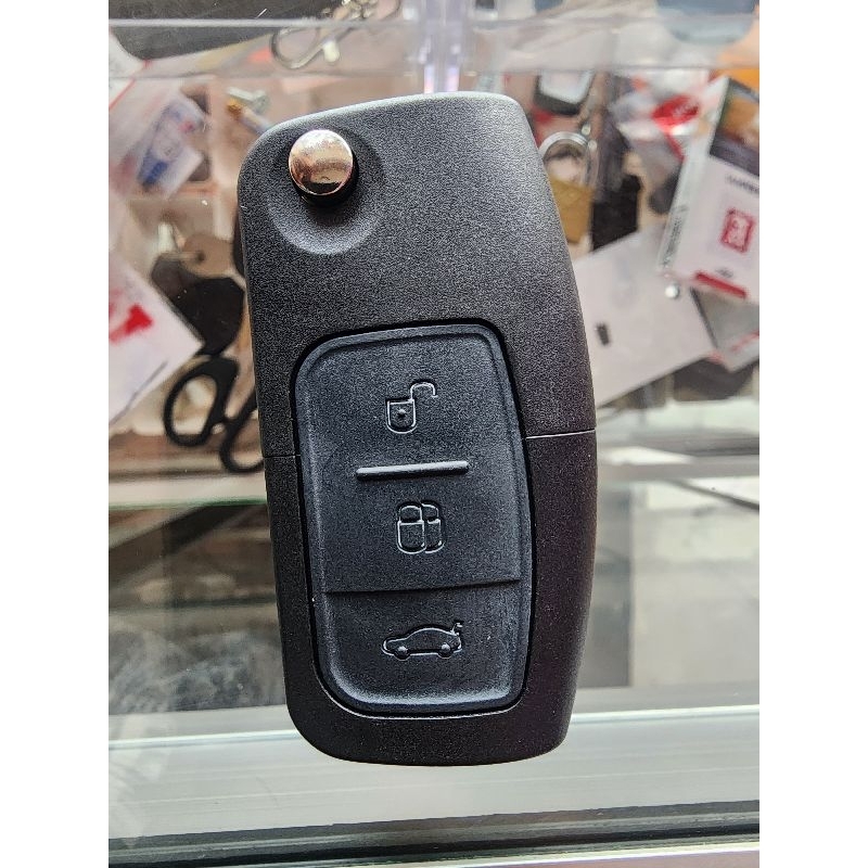 Kunci Remote Ford Fiesta Original