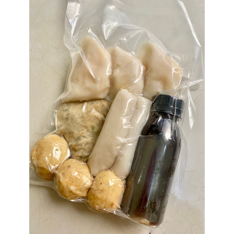 

foodiemew pempek isi 10 Campur