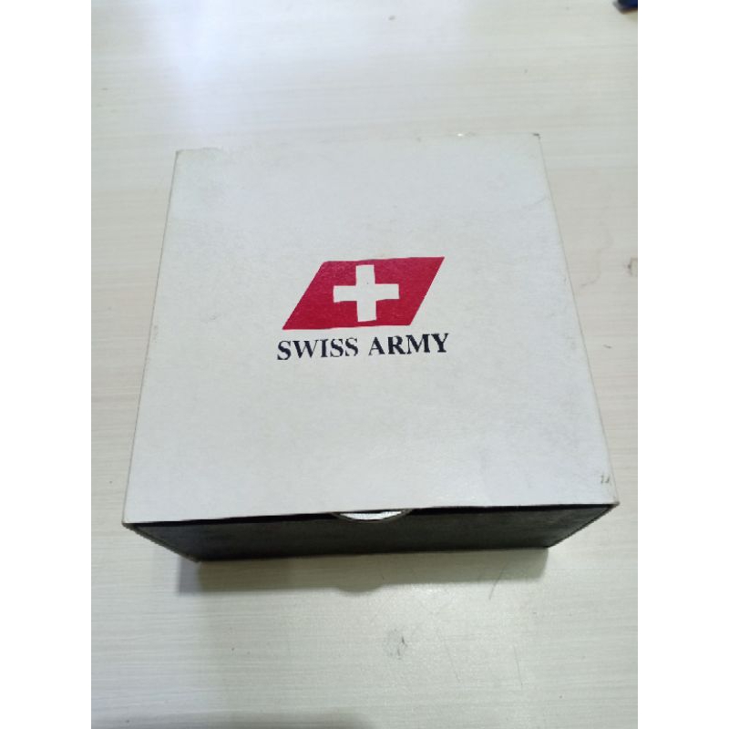 KOTAK JAM TANGAN/kOTAK PENYIMPAN JAM TANGAN