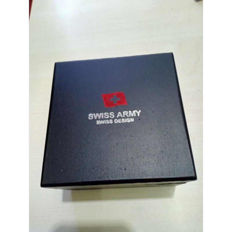 BOX/KOTAK PENYIMPAN JAM TANGAN/KOTAK JAM TANGAN