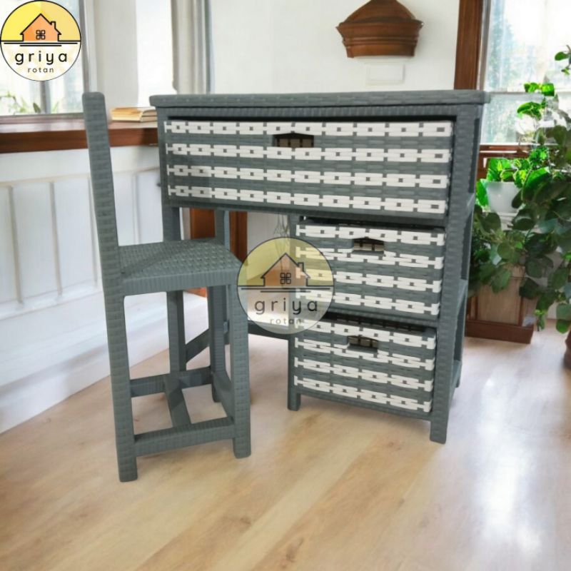 Meja Belajar Anak Rotan Sintetis