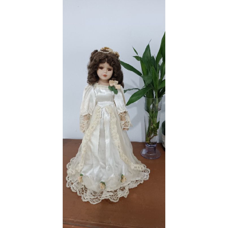 Boneka Porcelain pengantin / Boneka porcelain jadul