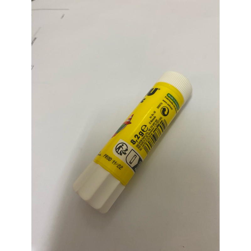

Lem Kertas Stik UHU 8.2g Stick Lem Perekat