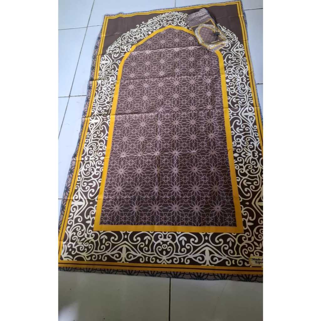 SAJADAH TRAVEL- Sajadah Travel Grosir - Oleh Oleh Haji Umroh - Thalilan - Sajadah Travel Pouch - Saj