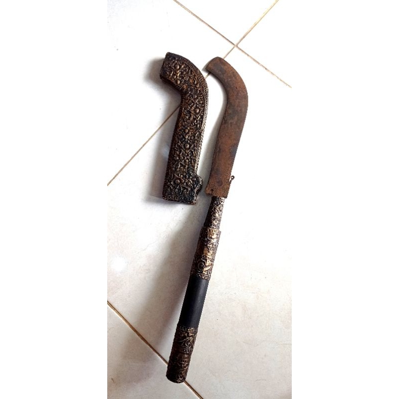 keris penatas Bali panjang bilah 28cm