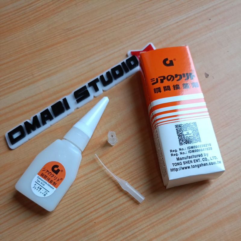 

LEM KOREA LEM G ORI BARCODE CEPAT KERING LENGKAP DENGAN SELANG DAN JARUM PEMBUKA