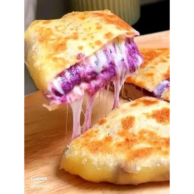 

sweety Taro chesee bread