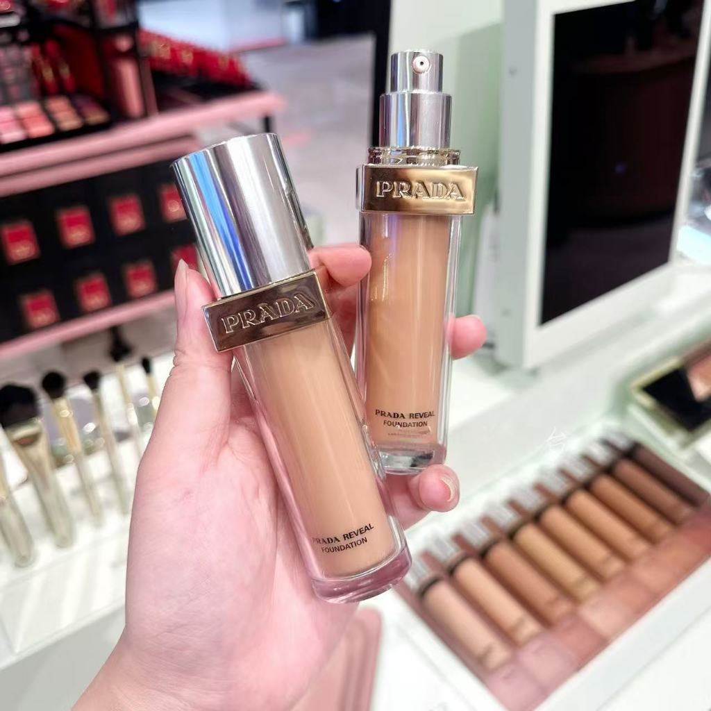 Prada Beauty Prada Reveal Skin Optimizing Foundation 30ml