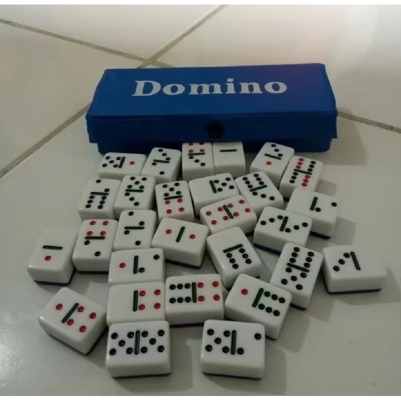 Domino batu/gaple domino