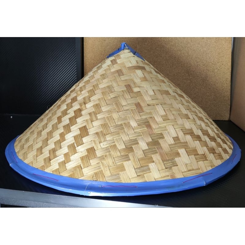 Topi Caping Petani Sawah Nelayan Kerucut Anyaman Polos 42CM