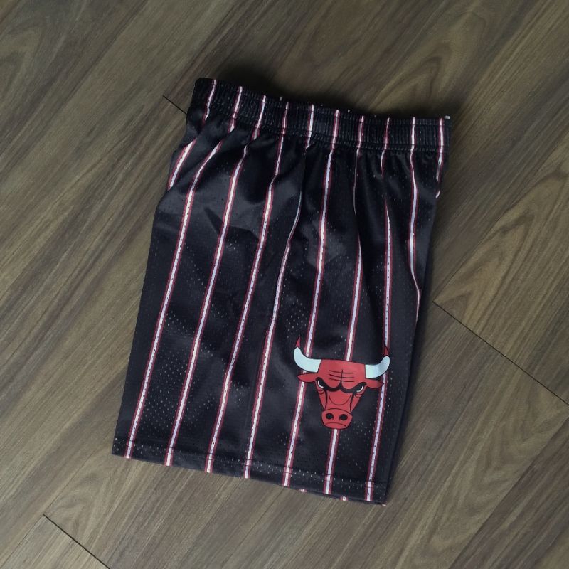 ERIC EMANUEL X CHICAGO BULLS BASKETBALL SPRINTER SHORT