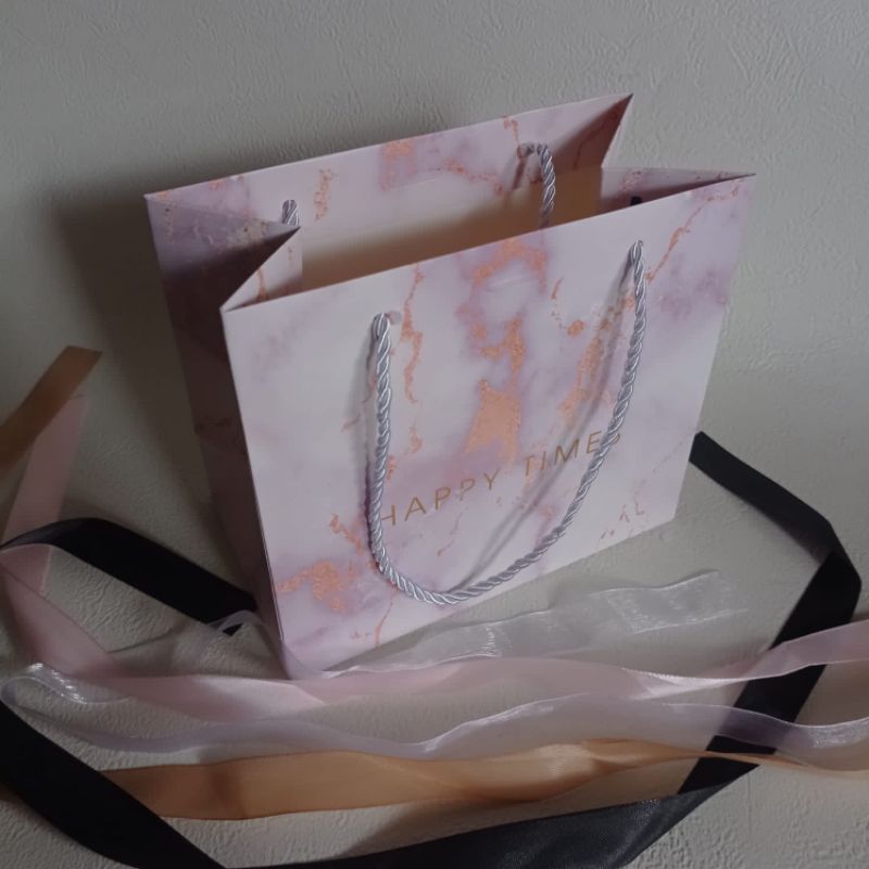 

paperbag import kecil gratis pita | paper bag premium | motif C | paperbag jogja