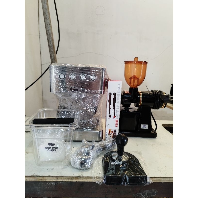 Mesin Espresso Gustino GS 688  grinder latina 600N - second