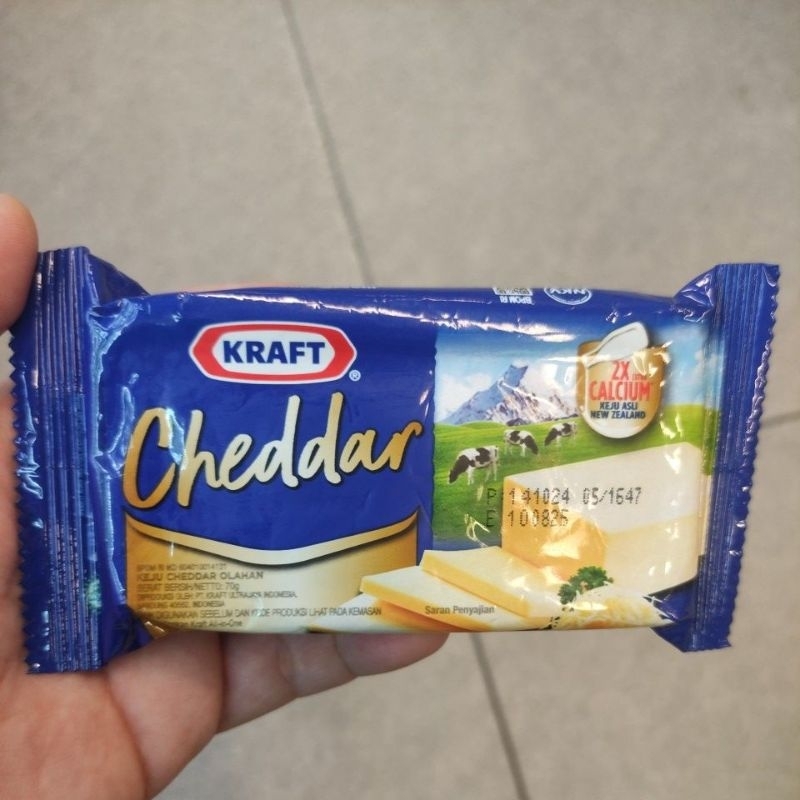 

KRAFT CHEDDAR OLAHAN KEJU BATANG 70gr
