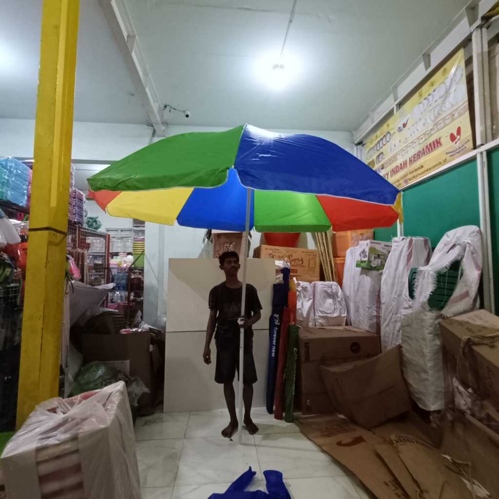 PAYUNG PANTAI 300/PAYUNG JUALAN/STAND/DAGANG/PAYUNG TENDA 300CM