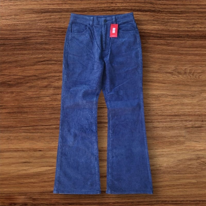 GU Uniqlo bootcut Corduroy Pants / celana cutbray / celana bootcut / crb36