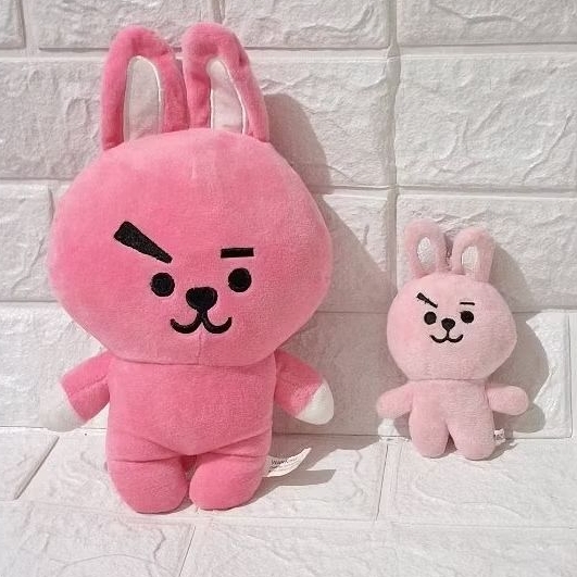 boneka bts bt21 bts21 pink cookie ganci gantungan kunci mata silang furyuu chikawa