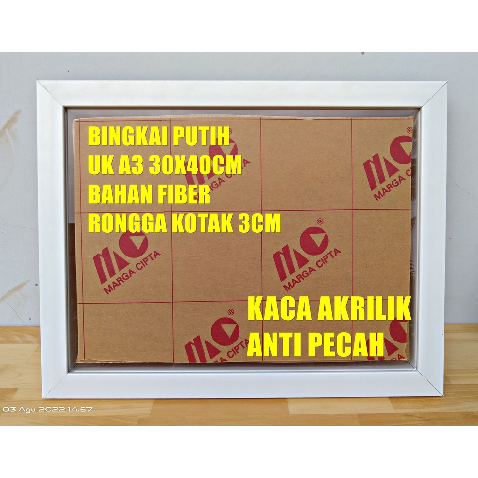 KODE L15R PiguraFrame Foto 3D Putih  Motif Serat Kayu Ukuran 12R3x4Cm  Kaca Akrilik Antipecah