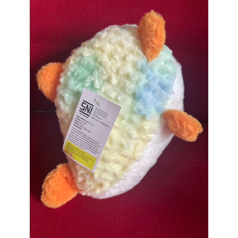 Boneka ikan warna warni