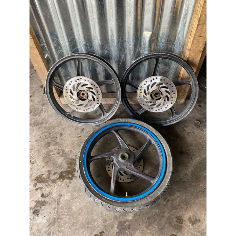 Velg depan vario 110 karbu, beat karbu,Vario 110 fi, Spacy,Scoopy original copotan