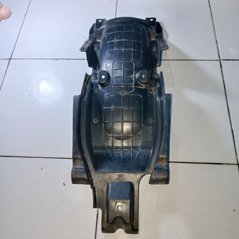 cover dek kolong bajaj Pulsar 135