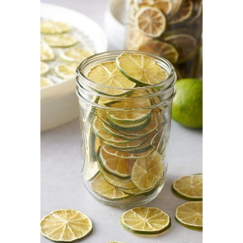 

Jeruk Nipis Kering/Lime Fruit Dried /Lokal/Pirt - GKN /Kemasan Pouch Standing