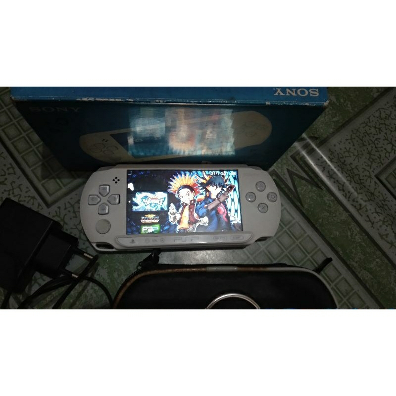 Sony PSP Street e1004