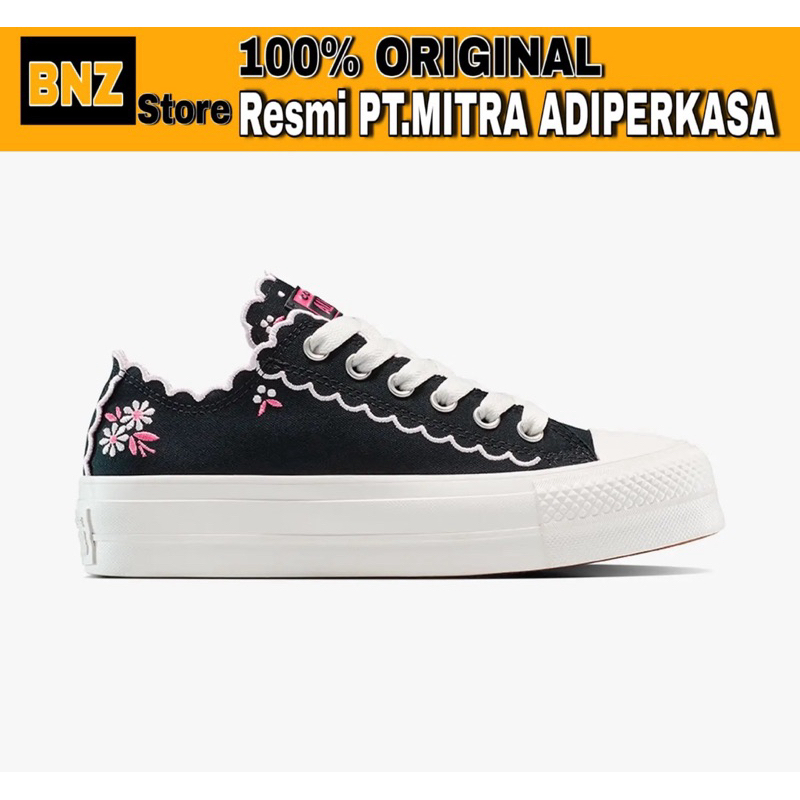 Sepatu Sneakers Wanita Converse CTAS Lift Platform Ox Embroidered Flowers Black/White