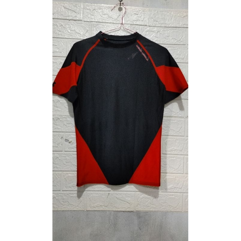 Kaos Renang Wanita Lengan Pendek/Preloved Kaos Wanita/Thrifting Baju Wanita