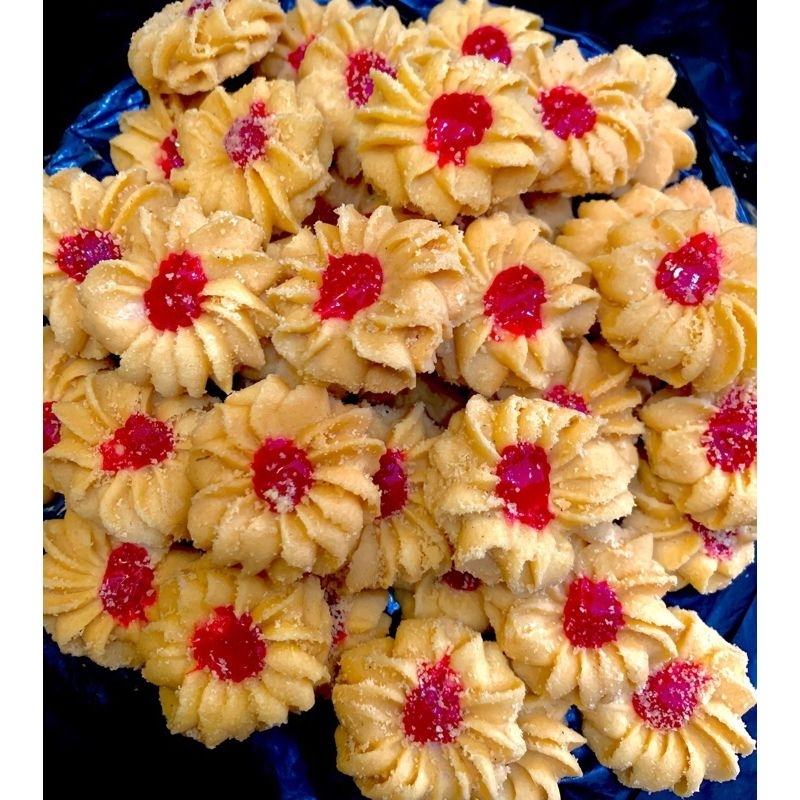 

KUE SEMPRIT BUNGAN KEMASAN 250GR