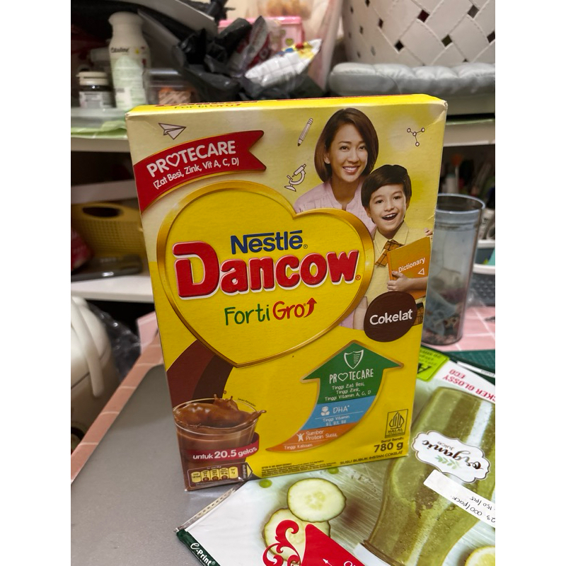 

Dancow Forti Cokelat 780g