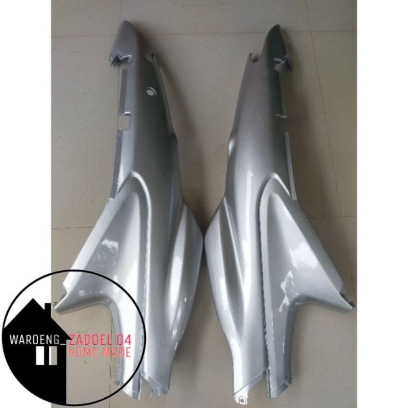Cover Body Belakang Suzuki Smash 110 Smash Old Silver