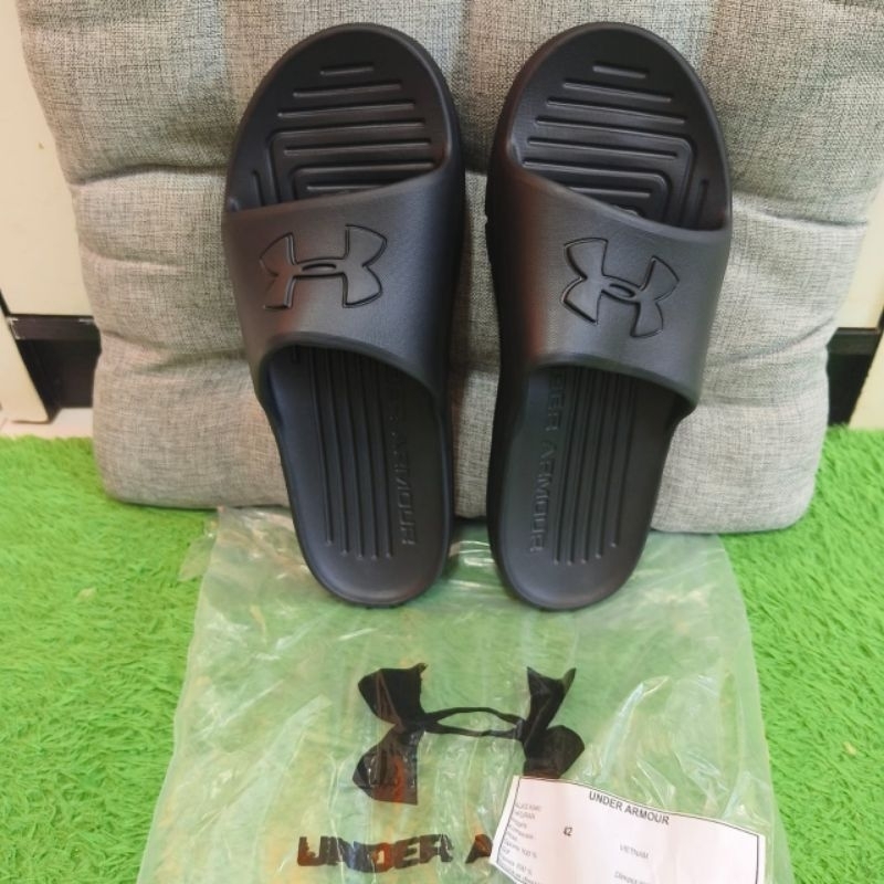 Under Armour Black ORI