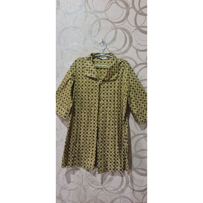 Preloved Outer Batik Keris