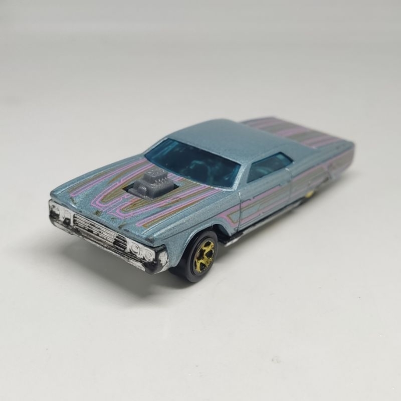 Hot Wheels Lose Layin Low Rider Biru - HW EXPERIMOTORS