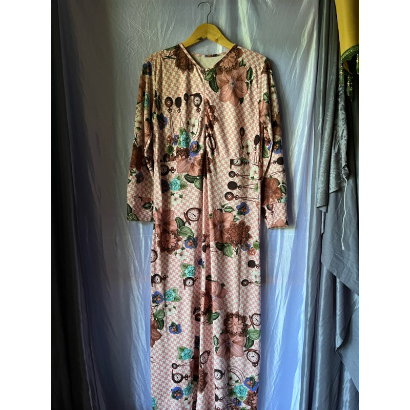 PRELOVED Gamis Wanita Pink Motif Bunga