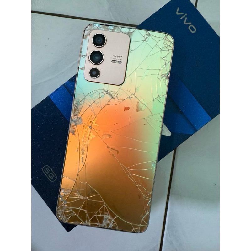 Vivo V23 5G minus LCD