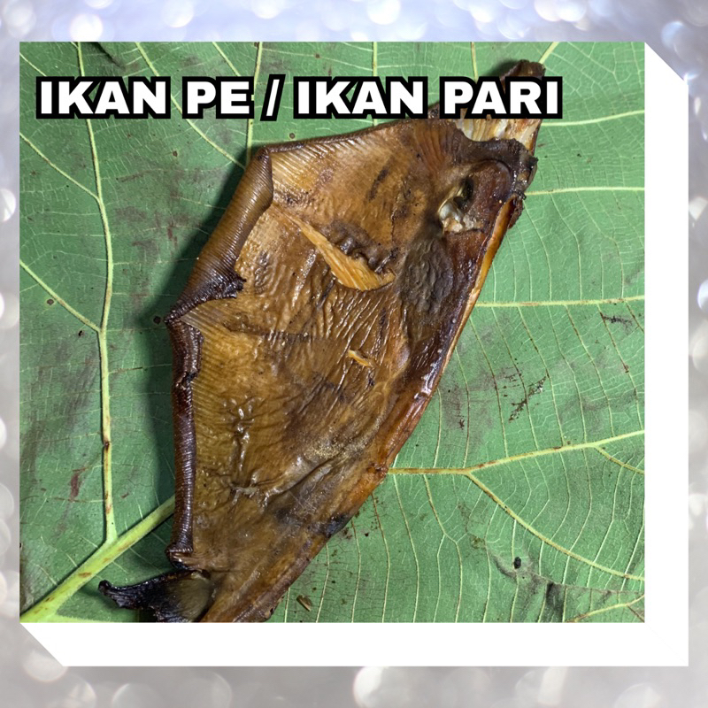 

FRESH IKAN PANGGANG KHAS REMBANG IKAN PARI BUNGKUS DAUN JATI