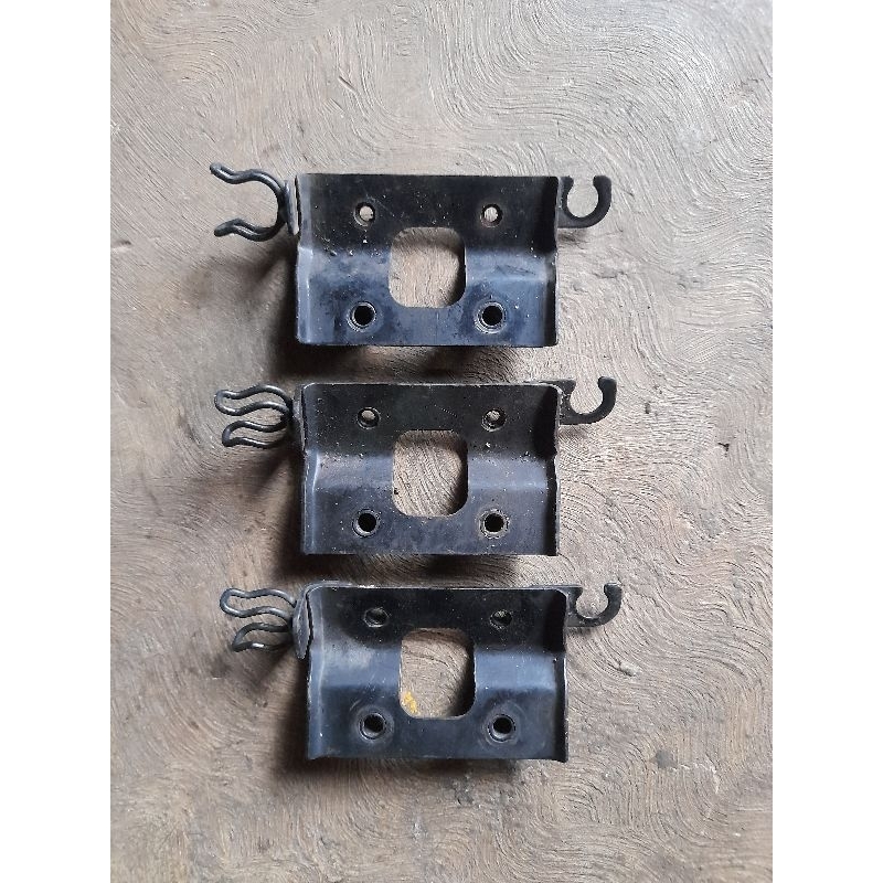 Breket Headlamp Bajaj Pulsar 135 180 200 220