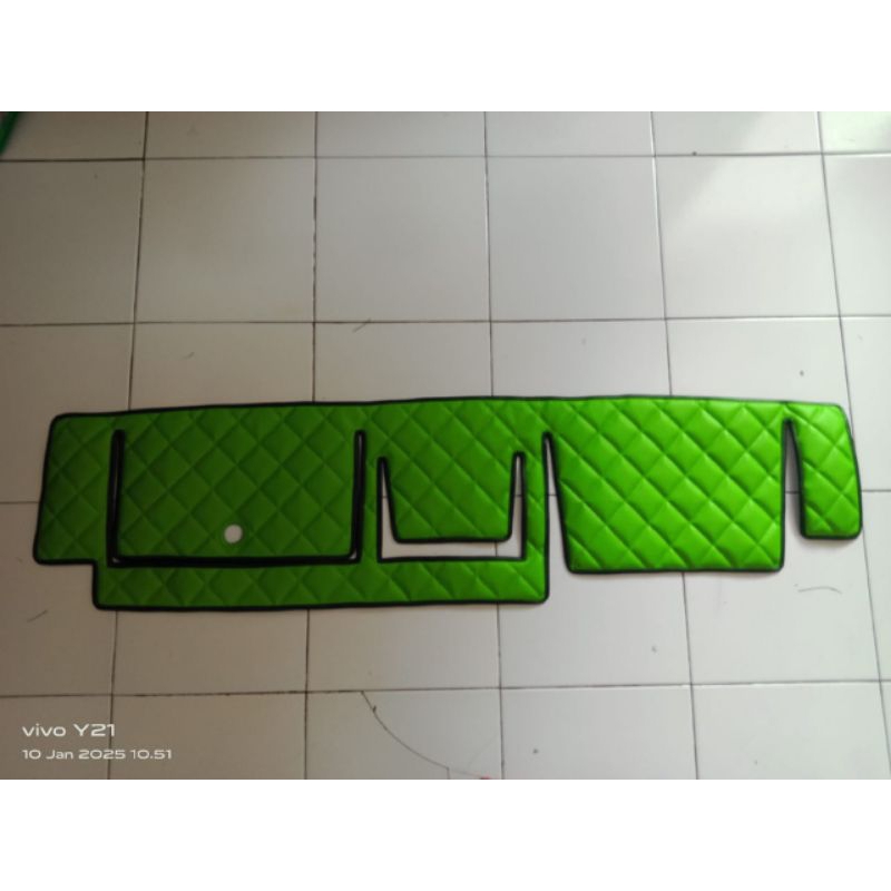 Alas pelindung dashboard kijang super kotak
