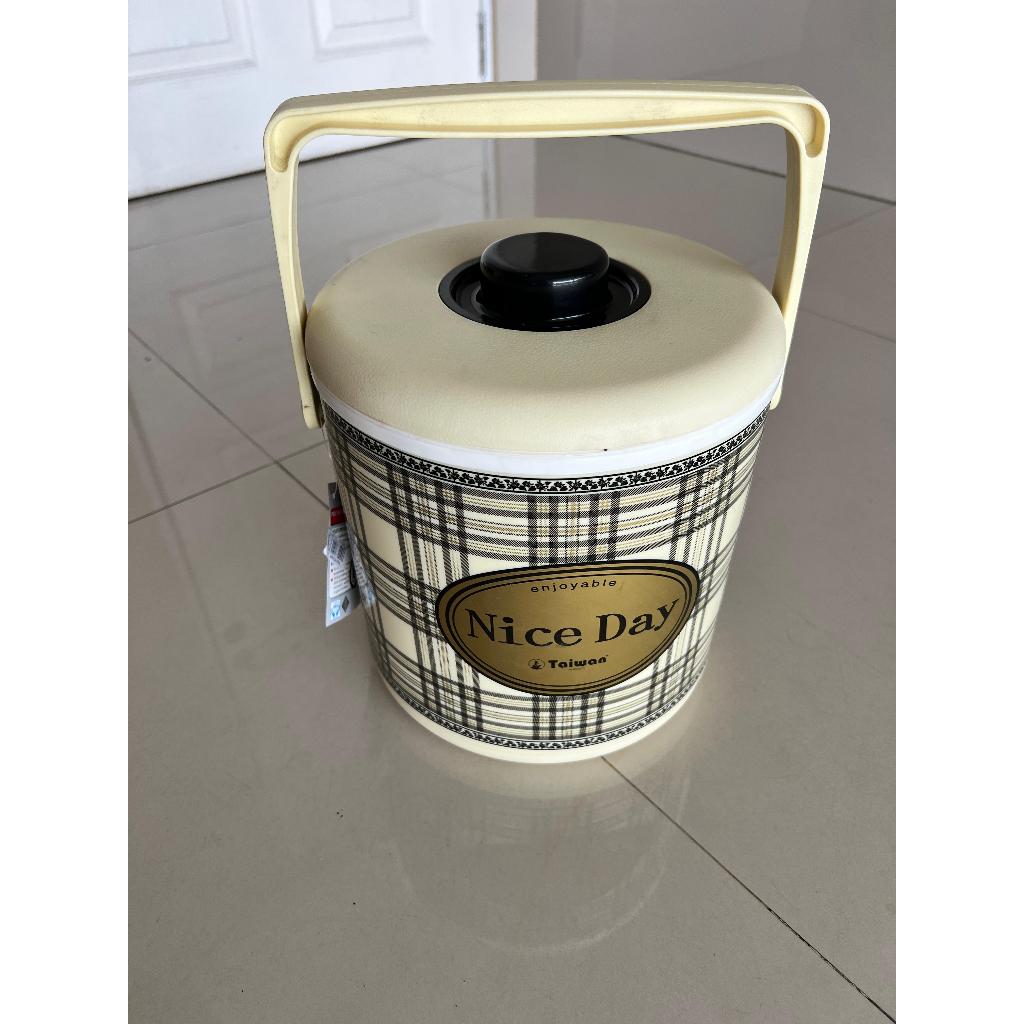 RICE / ICE BUCKET TAIWAN Plastik – BONUS CENTONG NASI